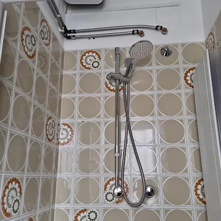 Apartman Zoncolan Secret Escape - Wifi - Netflix - Parking *