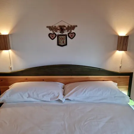 Zoncolan Secret Escape - Wifi - Netflix - Parking Apartment *
